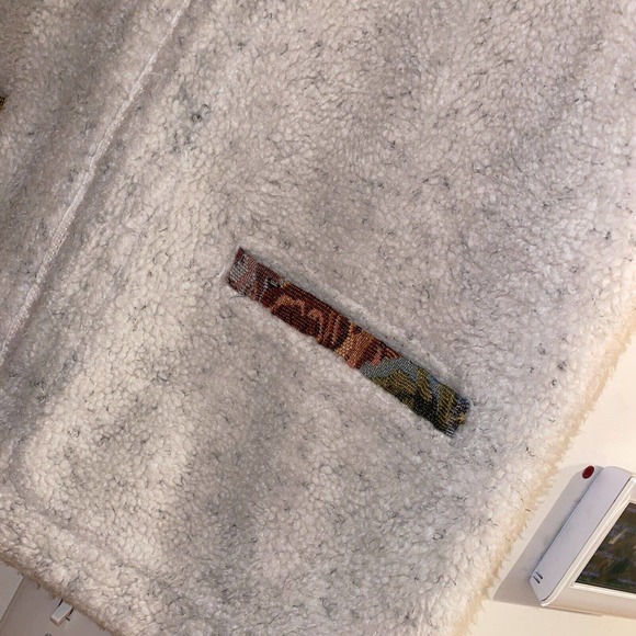 Orvis Sherpa Fleece Tapestry Trimmed Full Zip Vest Size Large - Picture 10 of 14